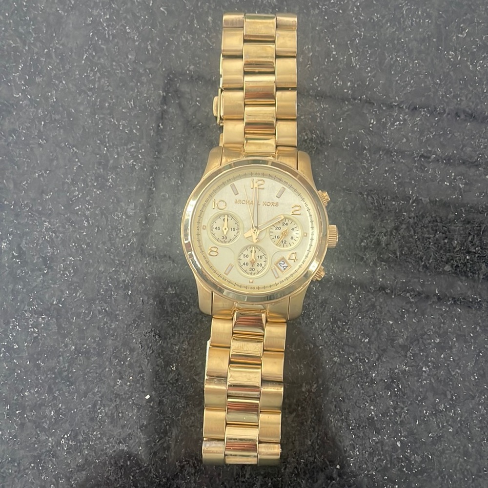 Michael Kors Women’s MK5055 Runway Chronograph Watch